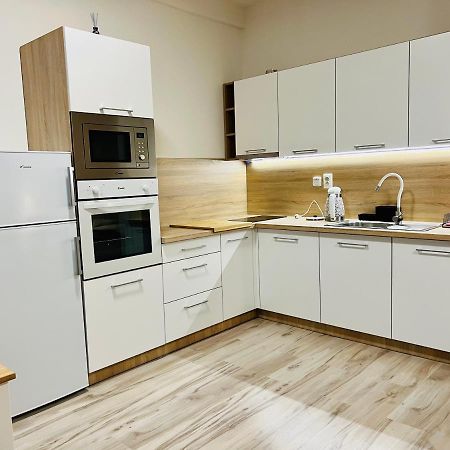 Apartman Liptov Np9 Liptovský Mikuláš エクステリア 写真