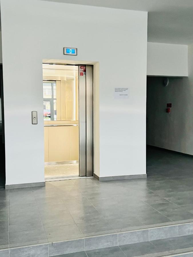 Apartman Liptov Np9 Liptovský Mikuláš エクステリア 写真