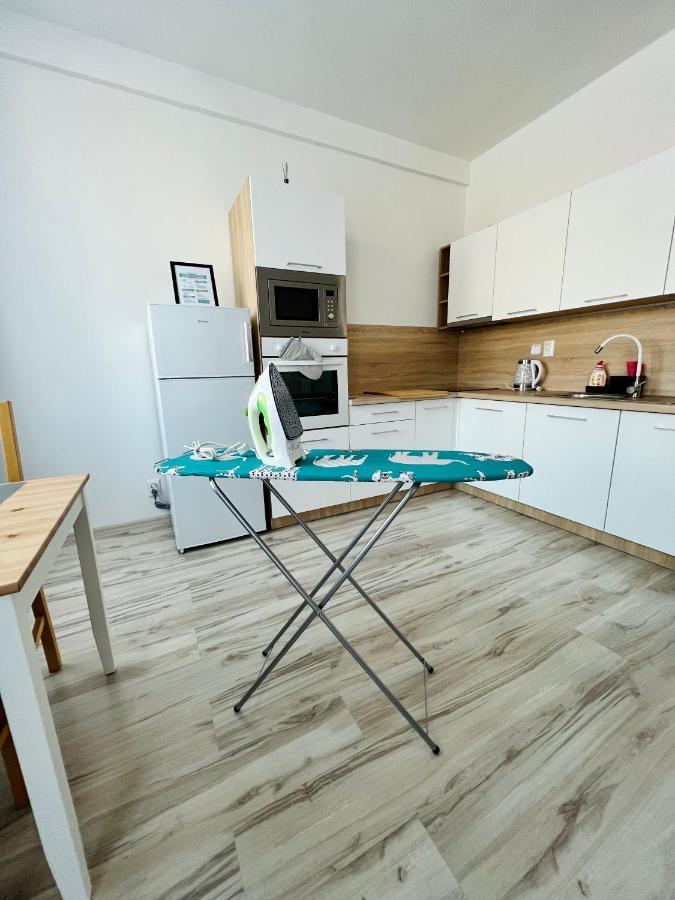 Apartman Liptov Np9 Liptovský Mikuláš エクステリア 写真