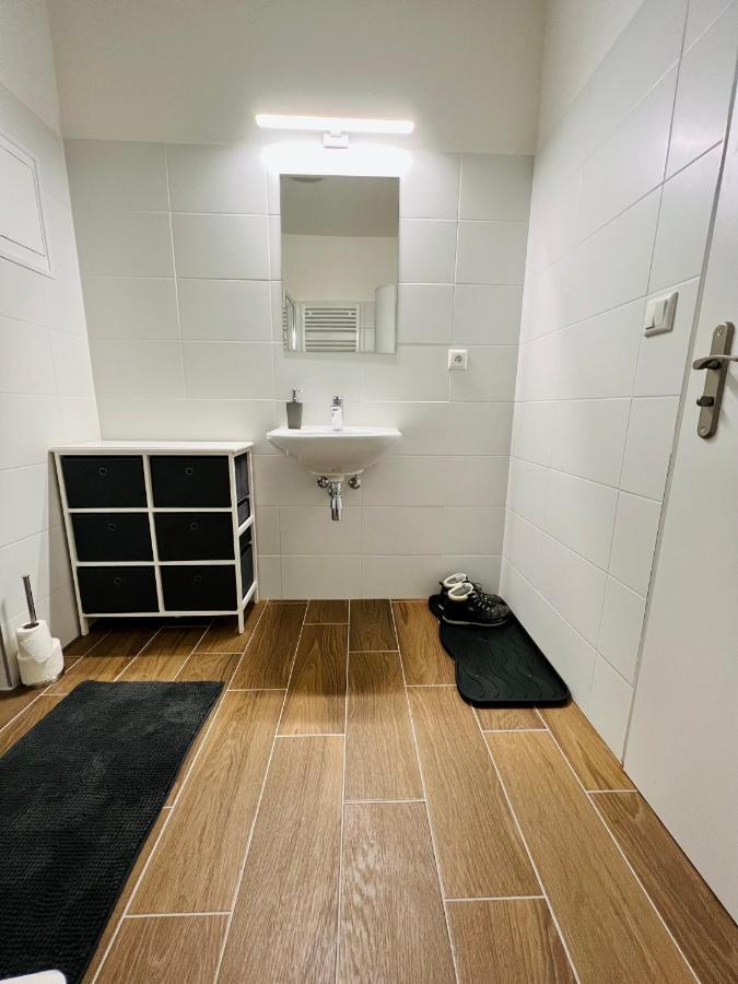Apartman Liptov Np9 Liptovský Mikuláš エクステリア 写真
