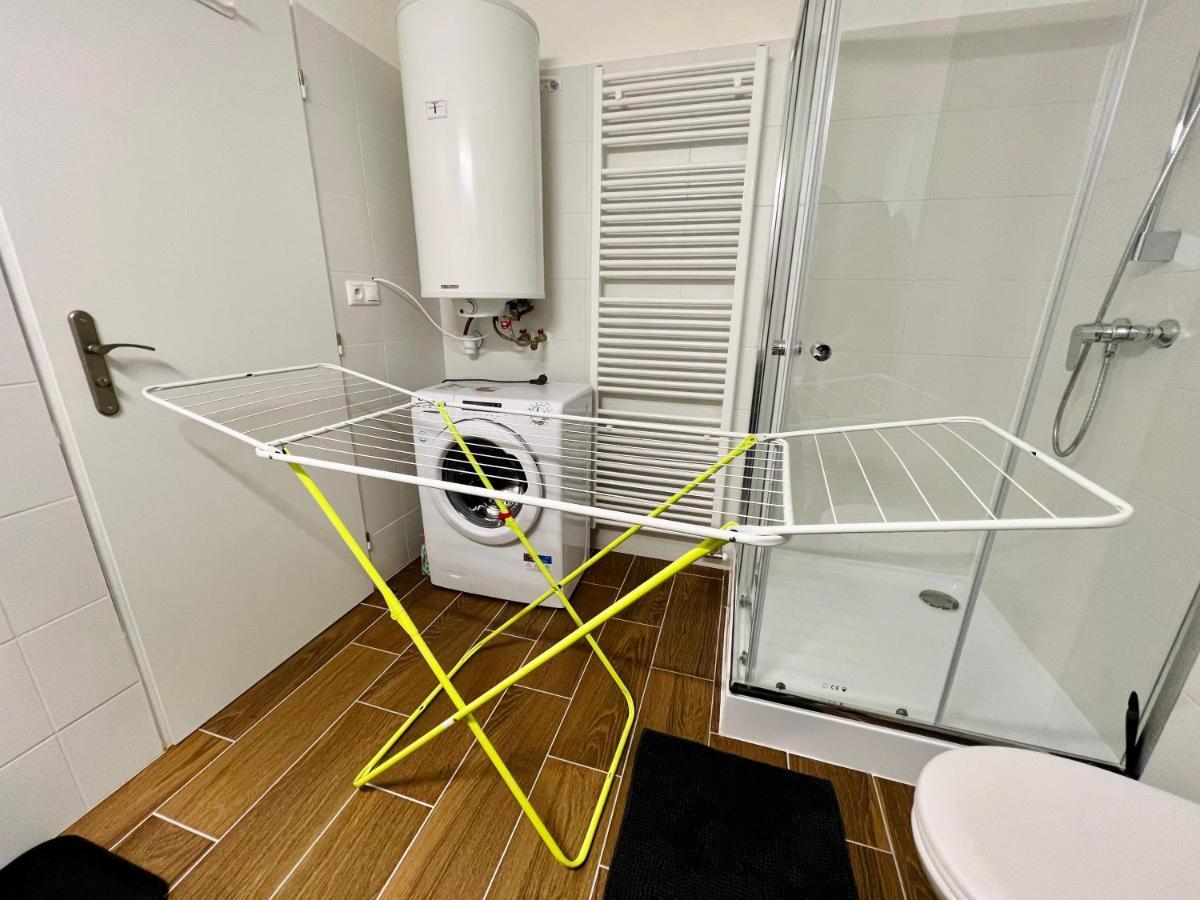 Apartman Liptov Np9 Liptovský Mikuláš エクステリア 写真